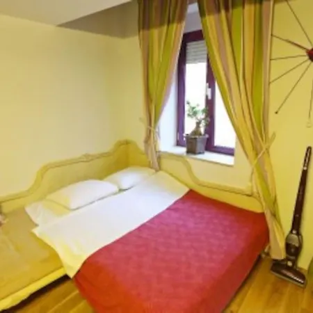 Apartment Maria In Old Town *