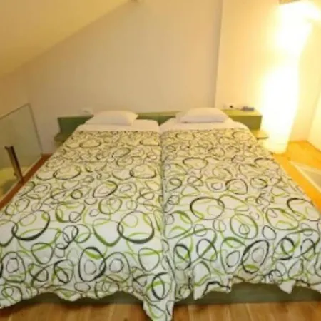 Apartment Maria In Old Town Zadar